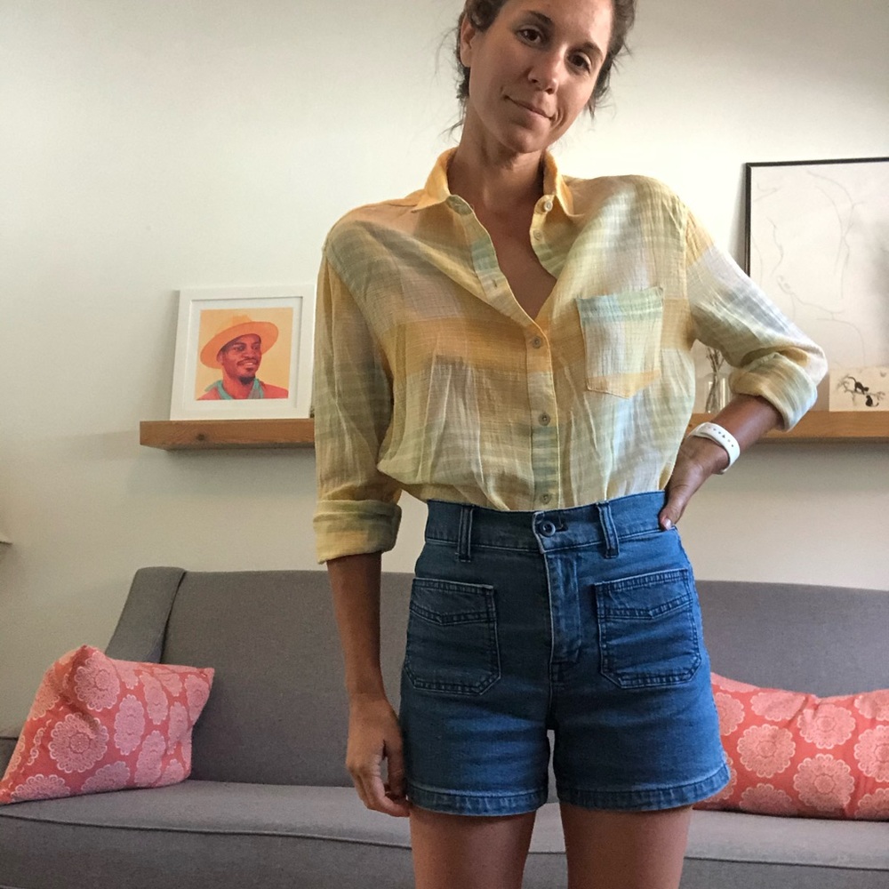 Light yellow w/ hints of green and blue button up